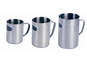 Stainless steel measuring cup